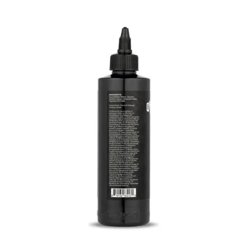 Dynamic Blackout: La Tinta Negra Definitiva para Blackout y Blackwork